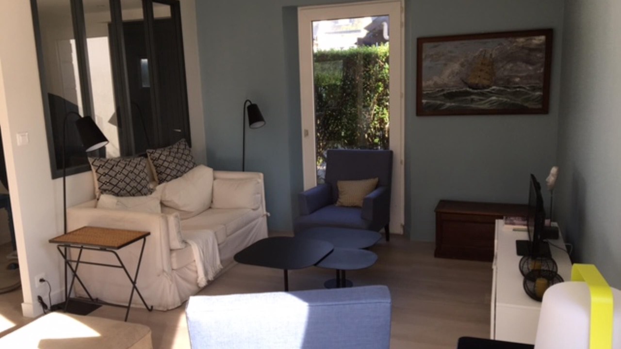 Photo of Livingroom in Rotheneuf-Le Pont