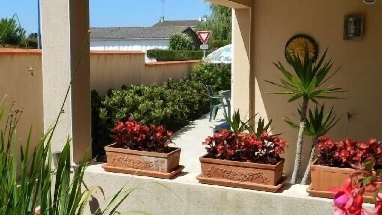 Photo of Outdoor in Brem Sur Mer