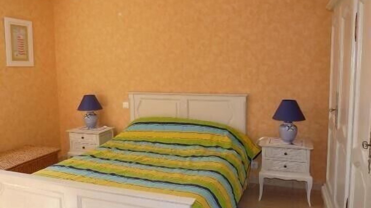 Photo of Bedroom in Brem Sur Mer