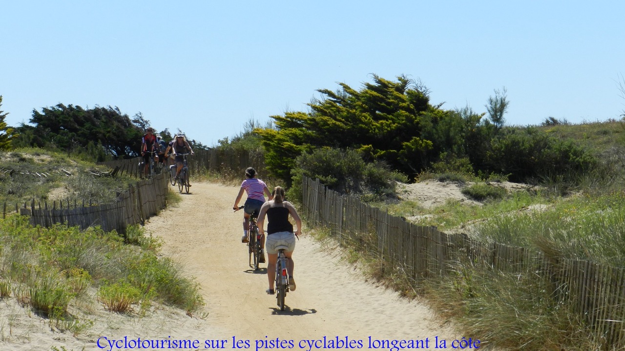 Photo of Others in Brem Sur Mer