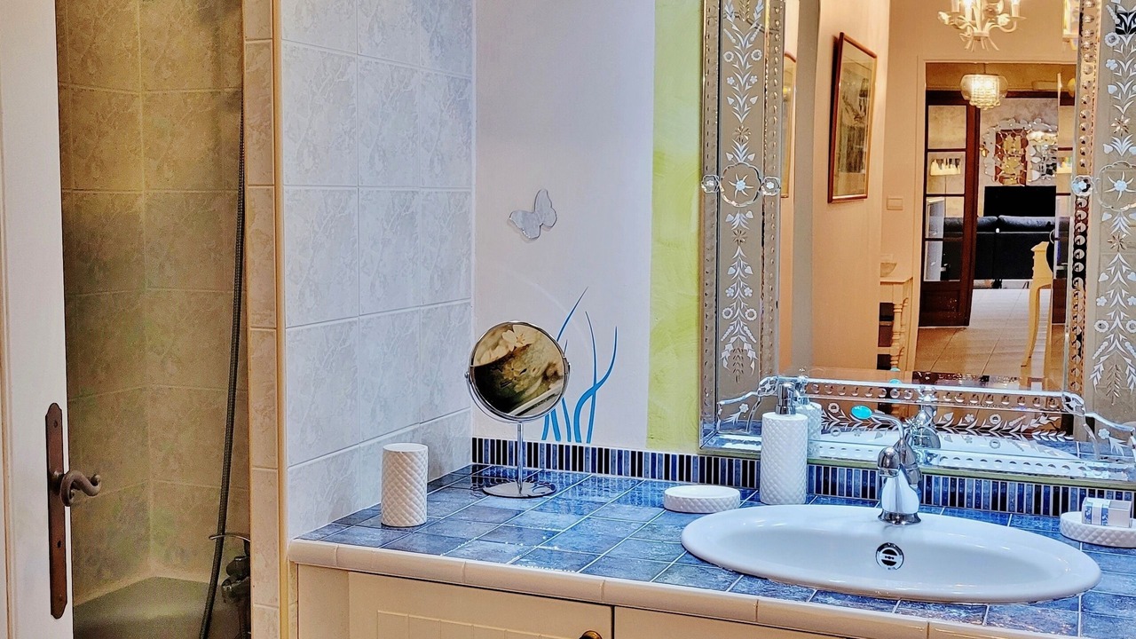 Photo of Bathroom in Amidonniers - Caffarelli