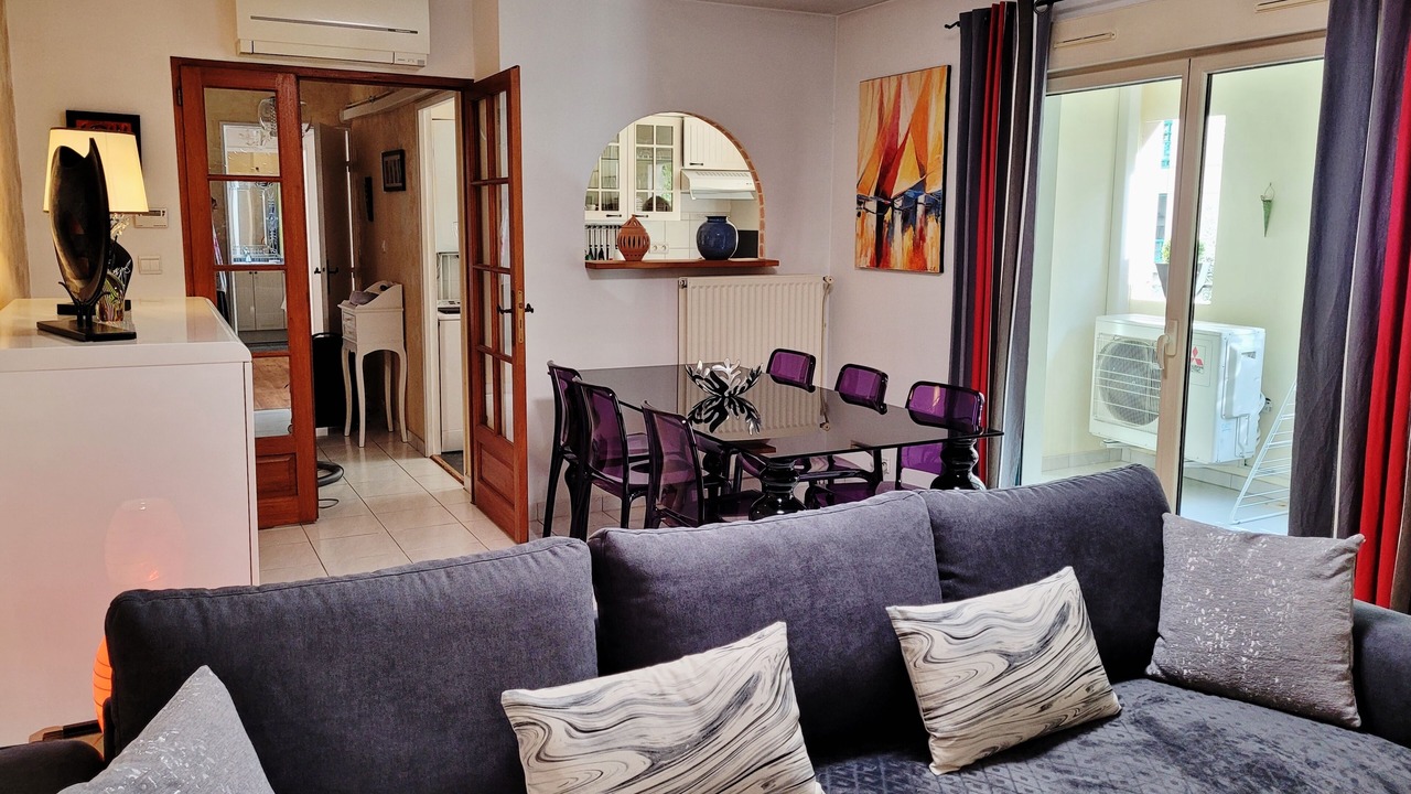 Photo of Livingroom in Amidonniers - Caffarelli