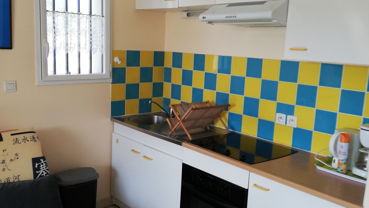 Photo of Kitchen in Saint-Coulomb