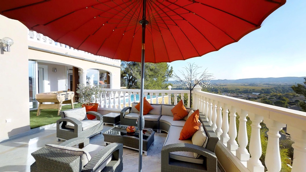 Photo of Patio Balcony in Laudun