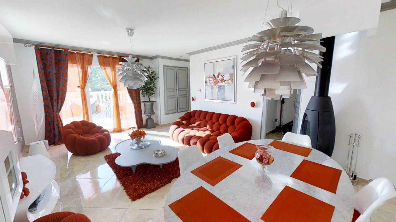 Photo of Others in Laudun