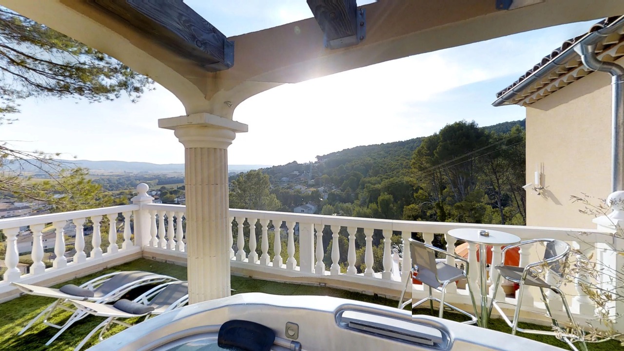 Photo of Patio Balcony in Laudun