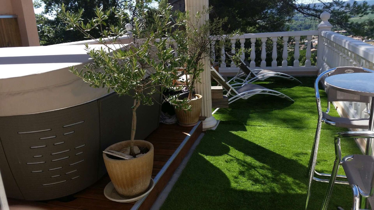 Photo of Outdoor in Laudun