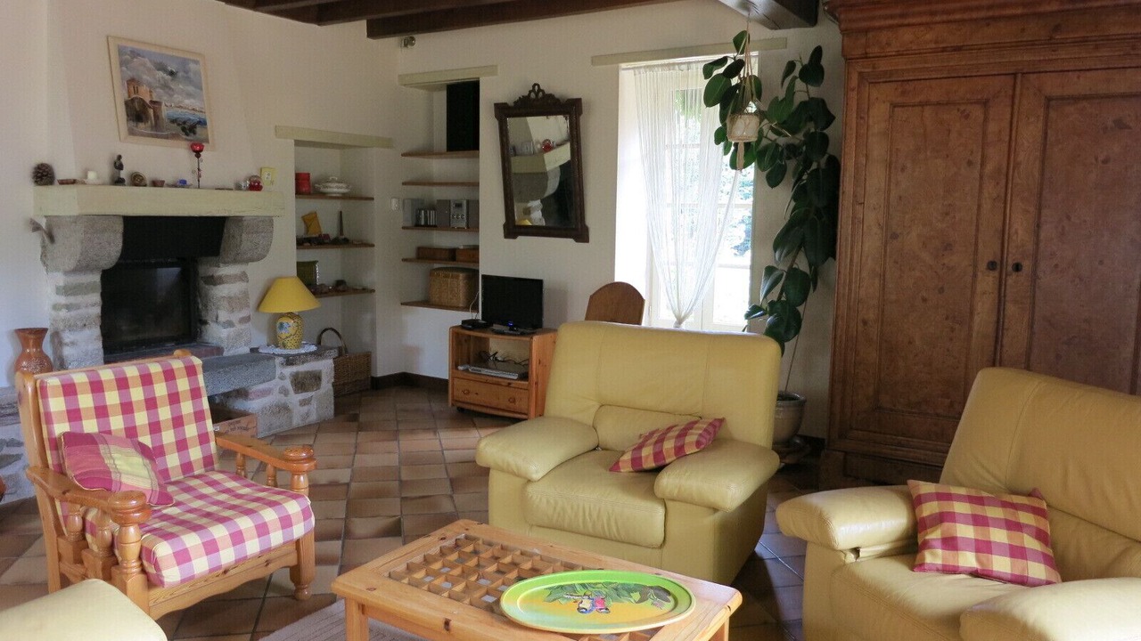 Photo of Livingroom in La Foret-sur-Sevre