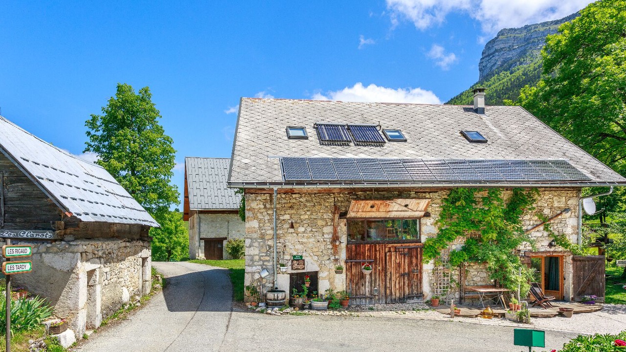 Photo of Outdoor in Saint-Pierre-d'Entremont