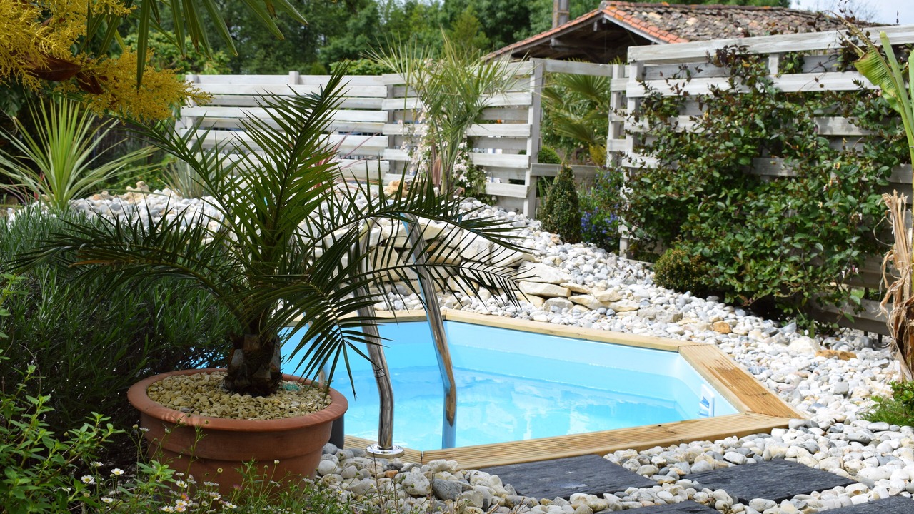 Photo of Outdoor in Fontenille-Saint-Martin-d'Entraigues