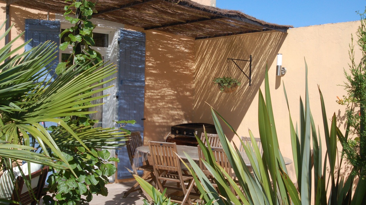 Photo of Outdoor in Fontenille-Saint-Martin-d'Entraigues