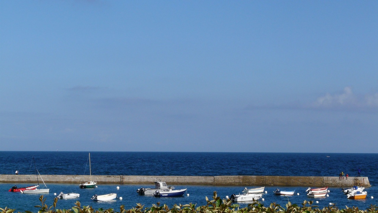 Photo of Others in Cleder