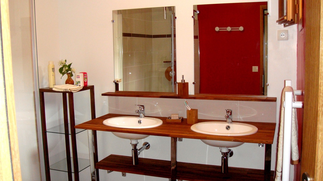 Photo of Bathroom in Nibas
