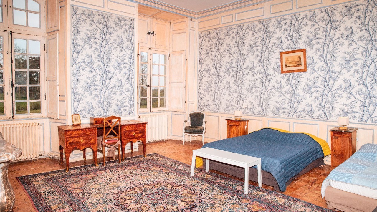 Photo of Bedroom in Longuefuye