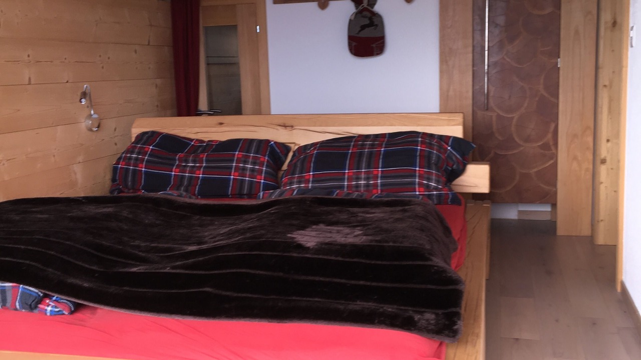 Photo of Bedroom in Heremence