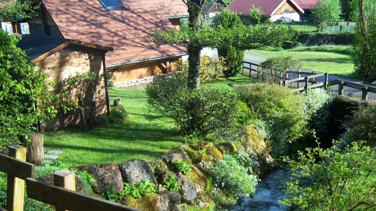 Photo of Outdoor in Saint-Mury-Monteymond