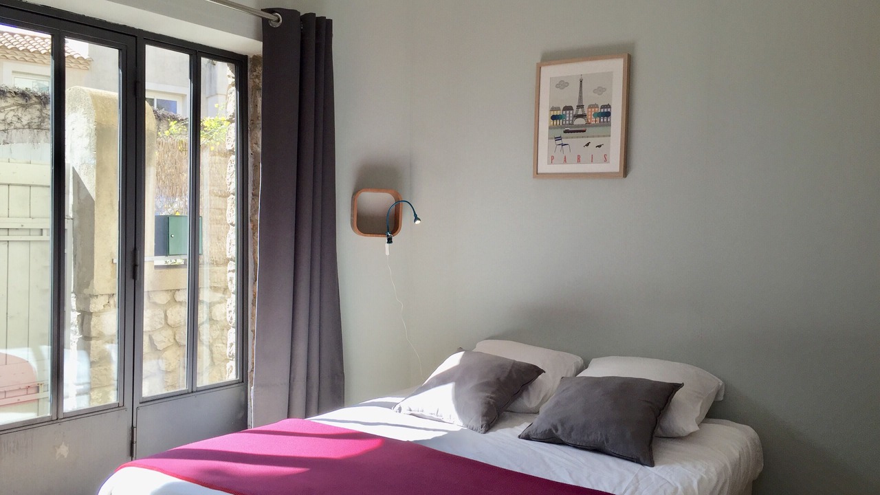 Photo of Bedroom in Les Arceaux