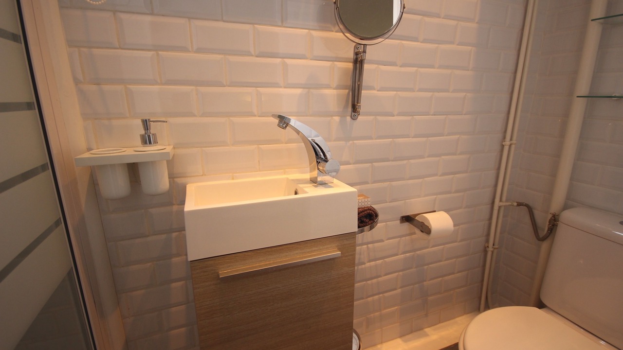 Photo of Bathroom in Les Arceaux