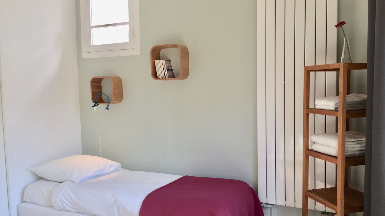 Photo of Bedroom in Les Arceaux