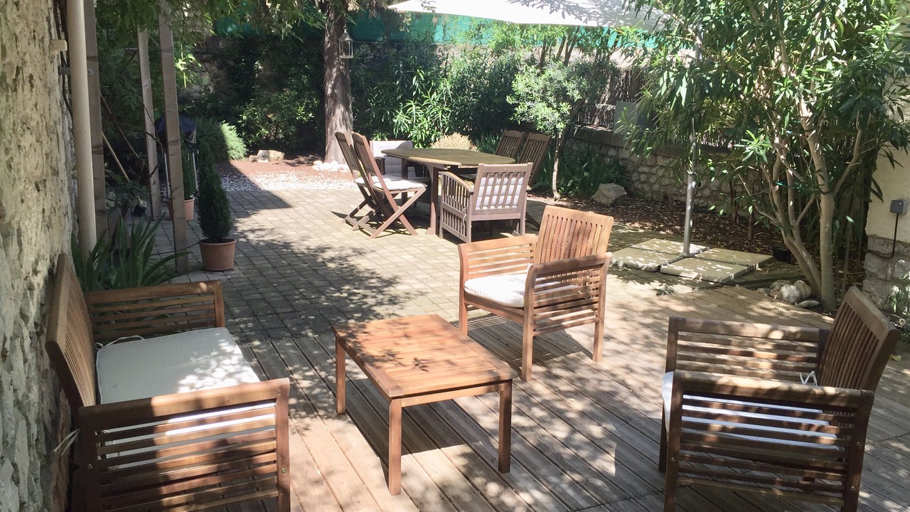 Photo of Outdoor in Les Arceaux