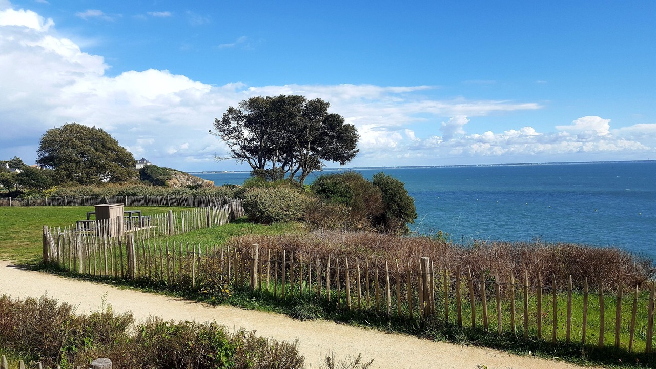 Photo of Others in Saint-Marc-sur-Mer