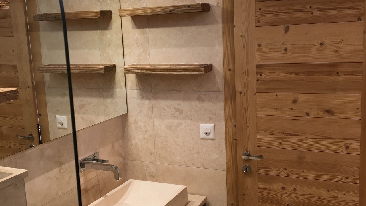 Photo of Bathroom in Heremence