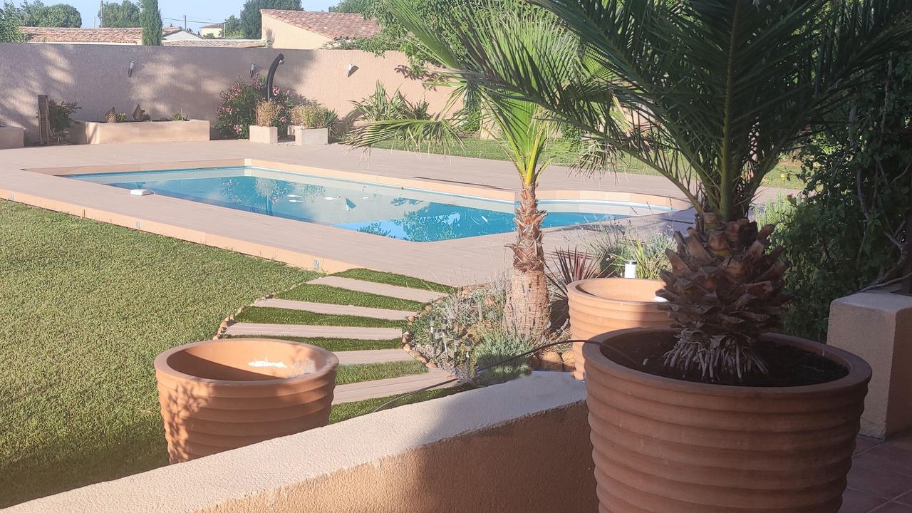 Photo of Outdoor in Rochefort-du-Gard