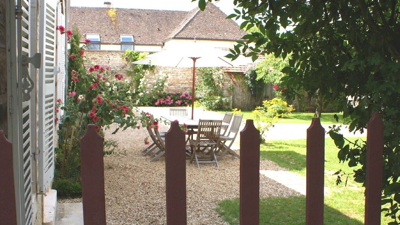 Photo of Patio Balcony in Tailly