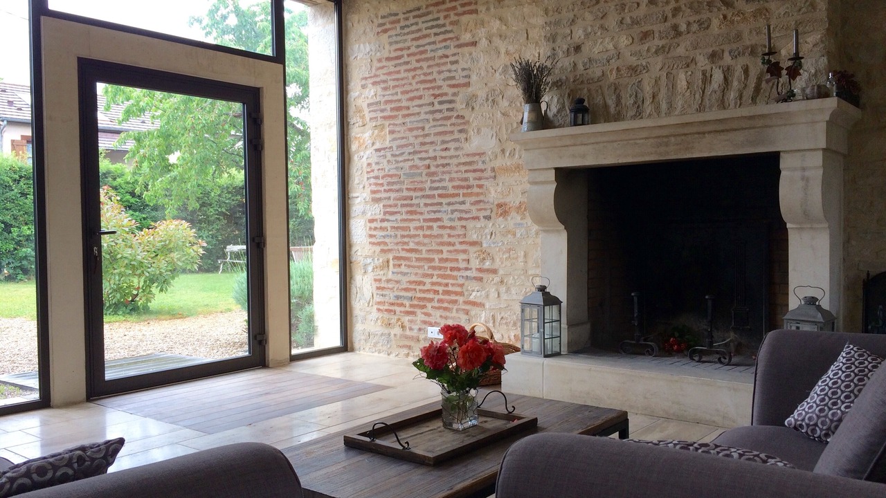 Photo of Others in Tailly