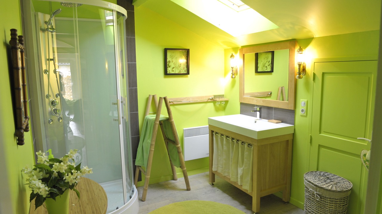 Photo of Bathroom in Paulhiac