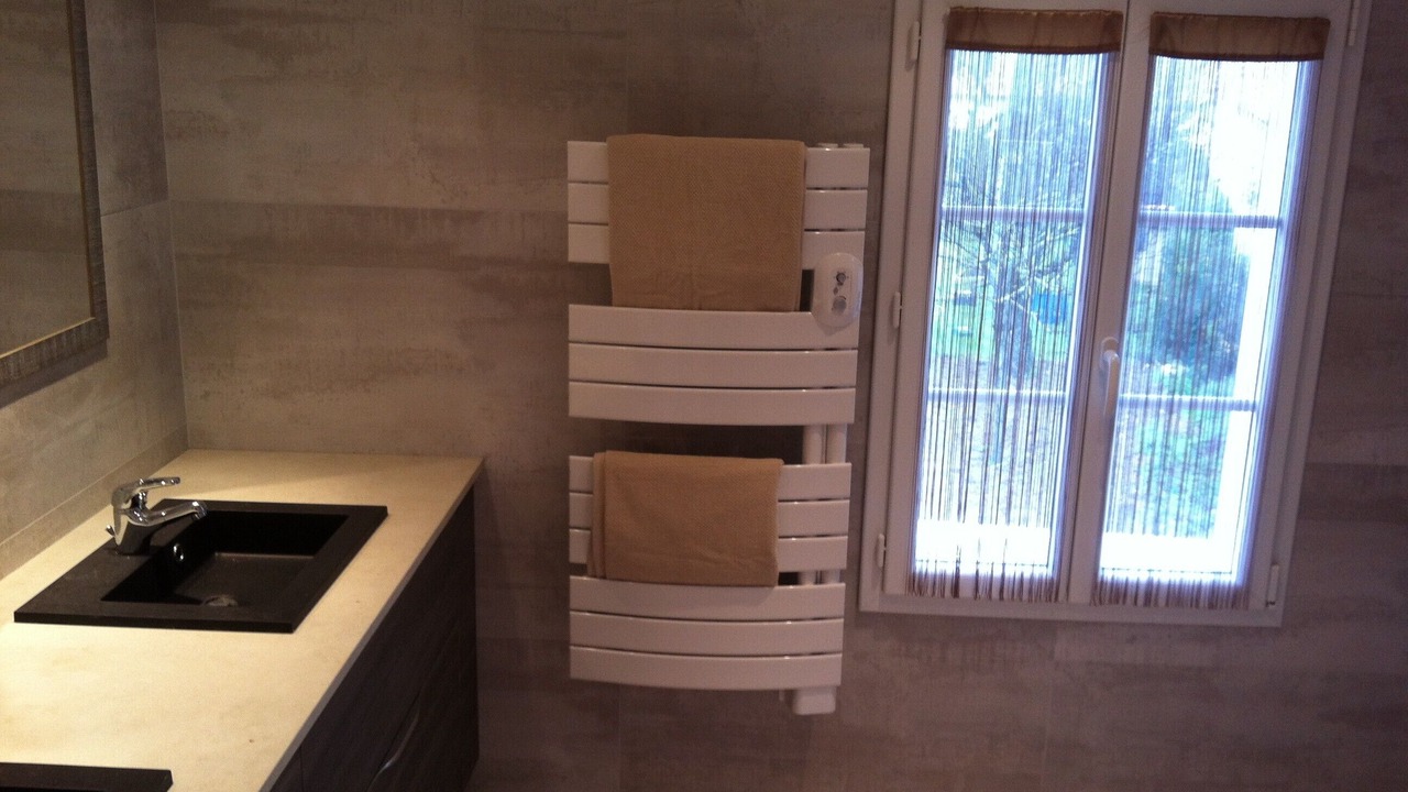 Photo of Bathroom in La Flotte