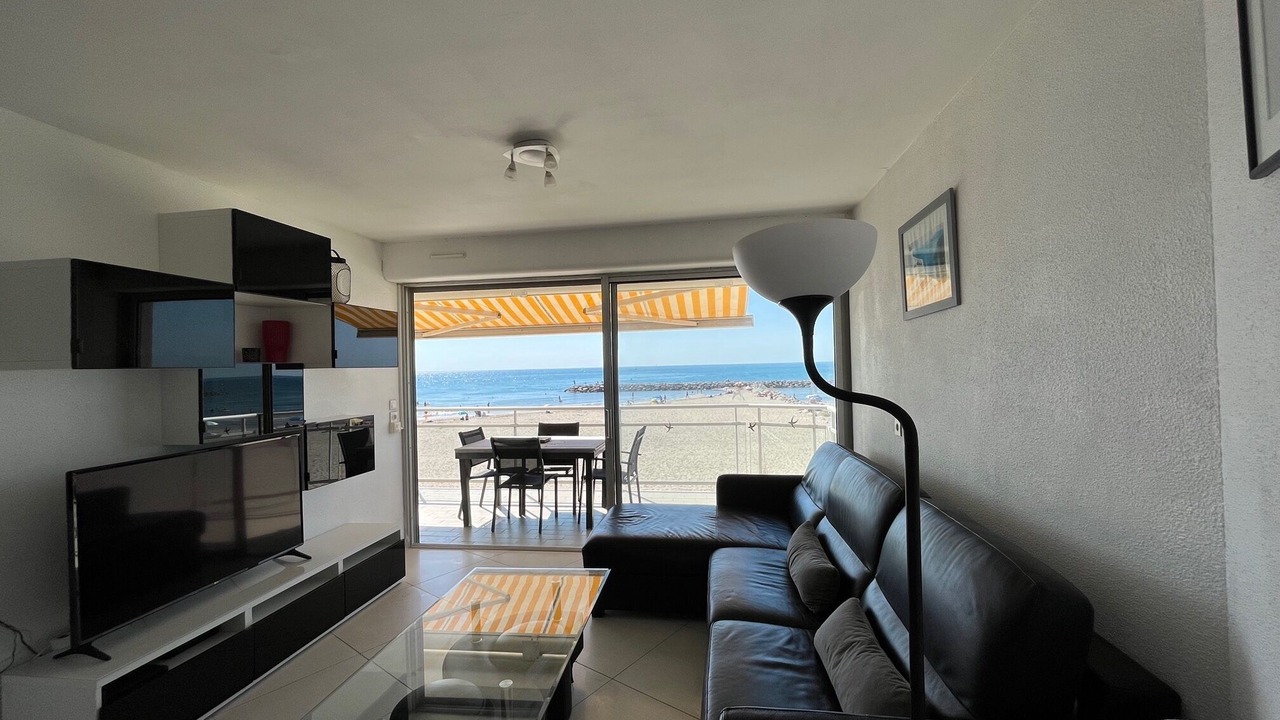 Photo of Livingroom in Carnon-Plage