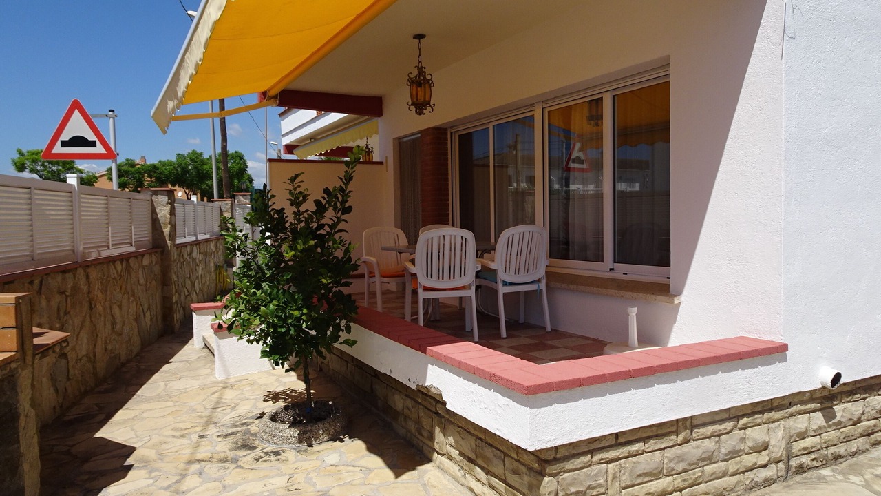 Photo of Outdoor in Clara