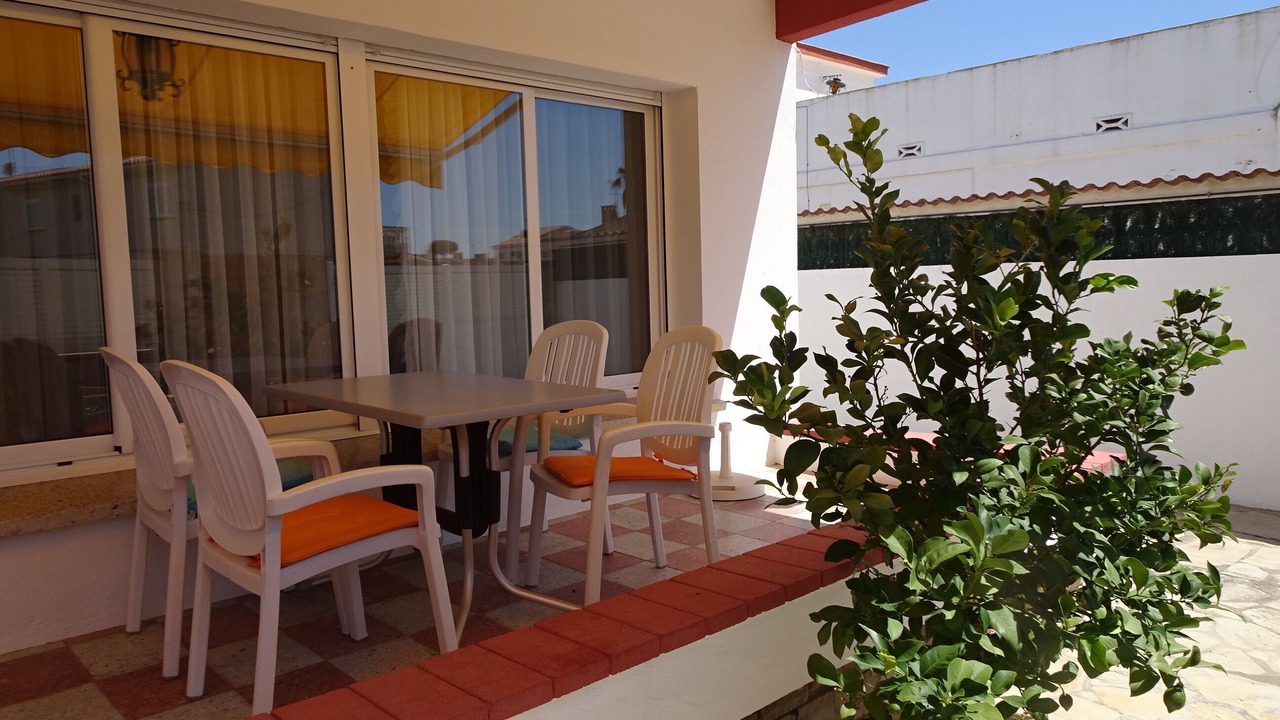 Photo of Outdoor in Clara