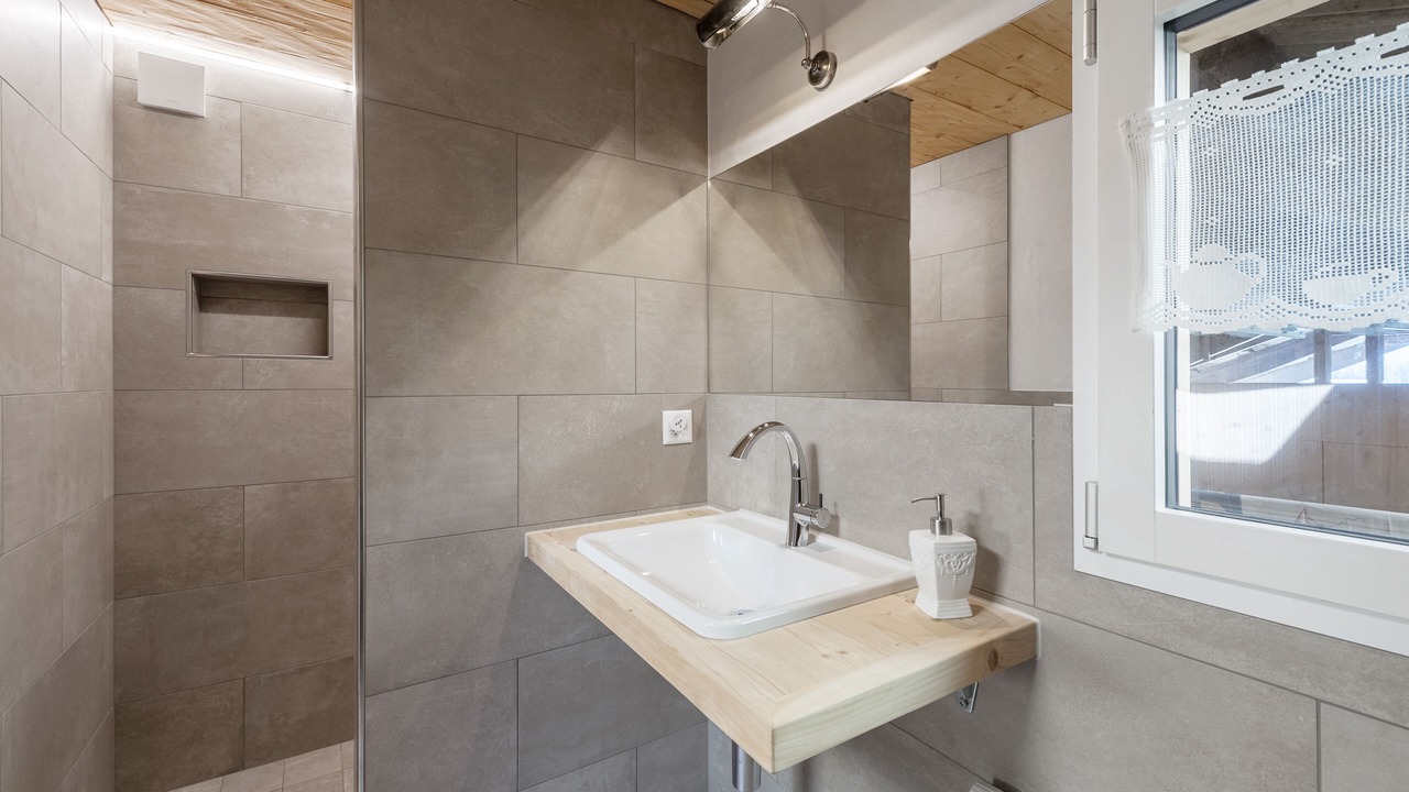 Photo of Bathroom in Brienz