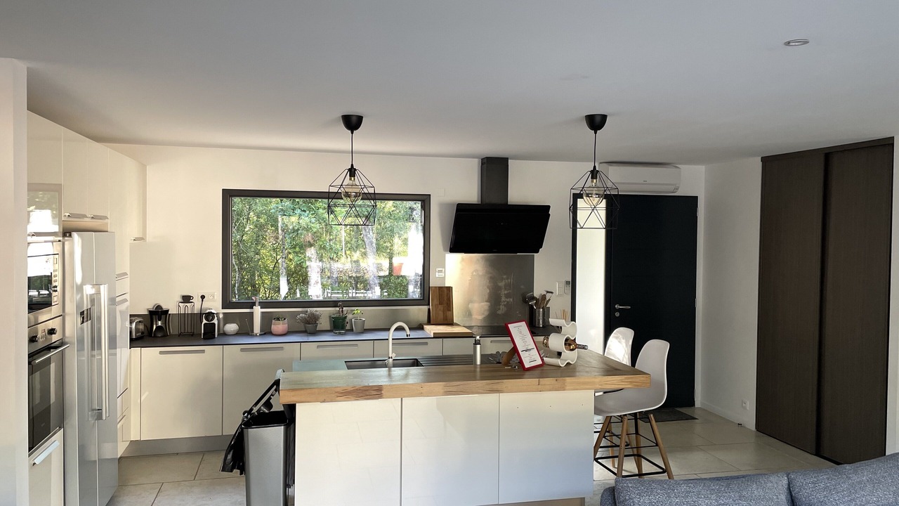 Photo of Kitchen in Labastide-de-Virac