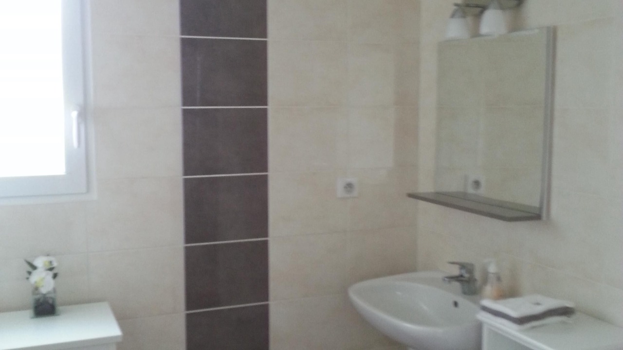 Photo of Bathroom in Asserac
