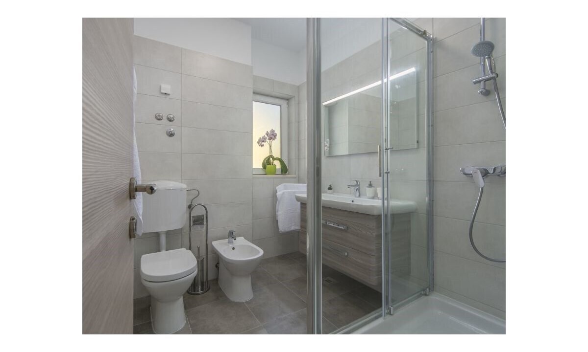 Photo of Bathroom in Spadici