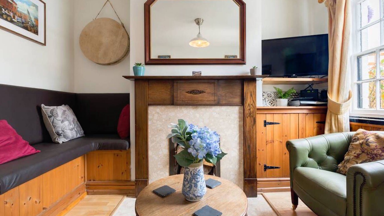 Photo of Livingroom in Warwick