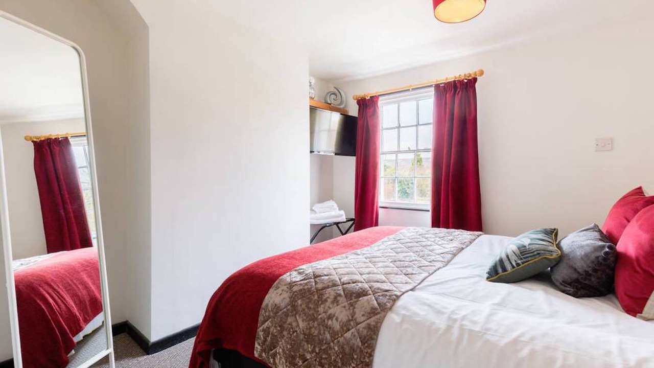 Photo of Bedroom in Warwick