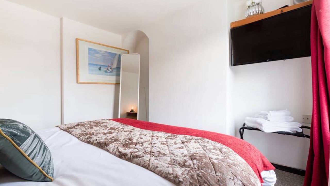 Photo of Bedroom in Warwick