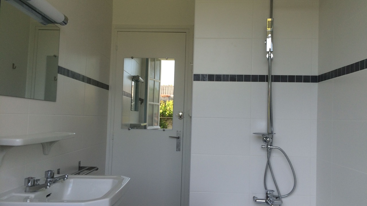 Photo of Bathroom in Langrune-sur-Mer