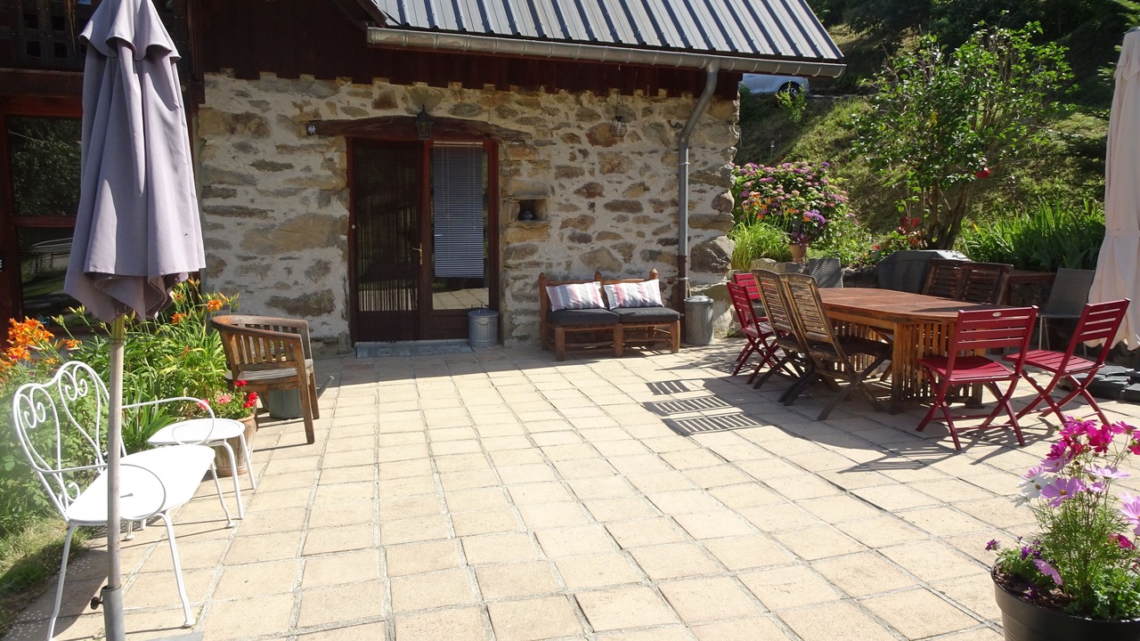 Photo of Outdoor in Theys
