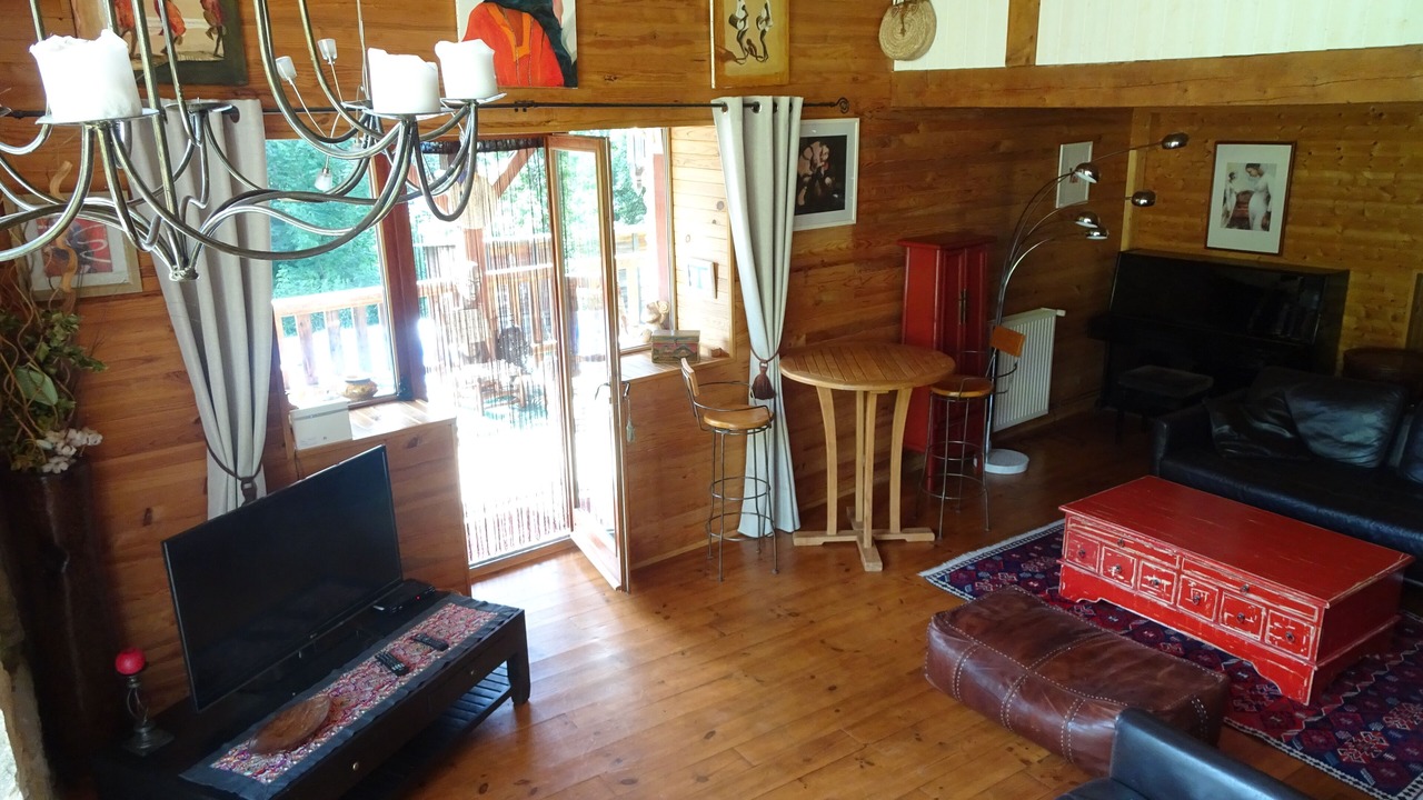 Photo of Livingroom in Theys