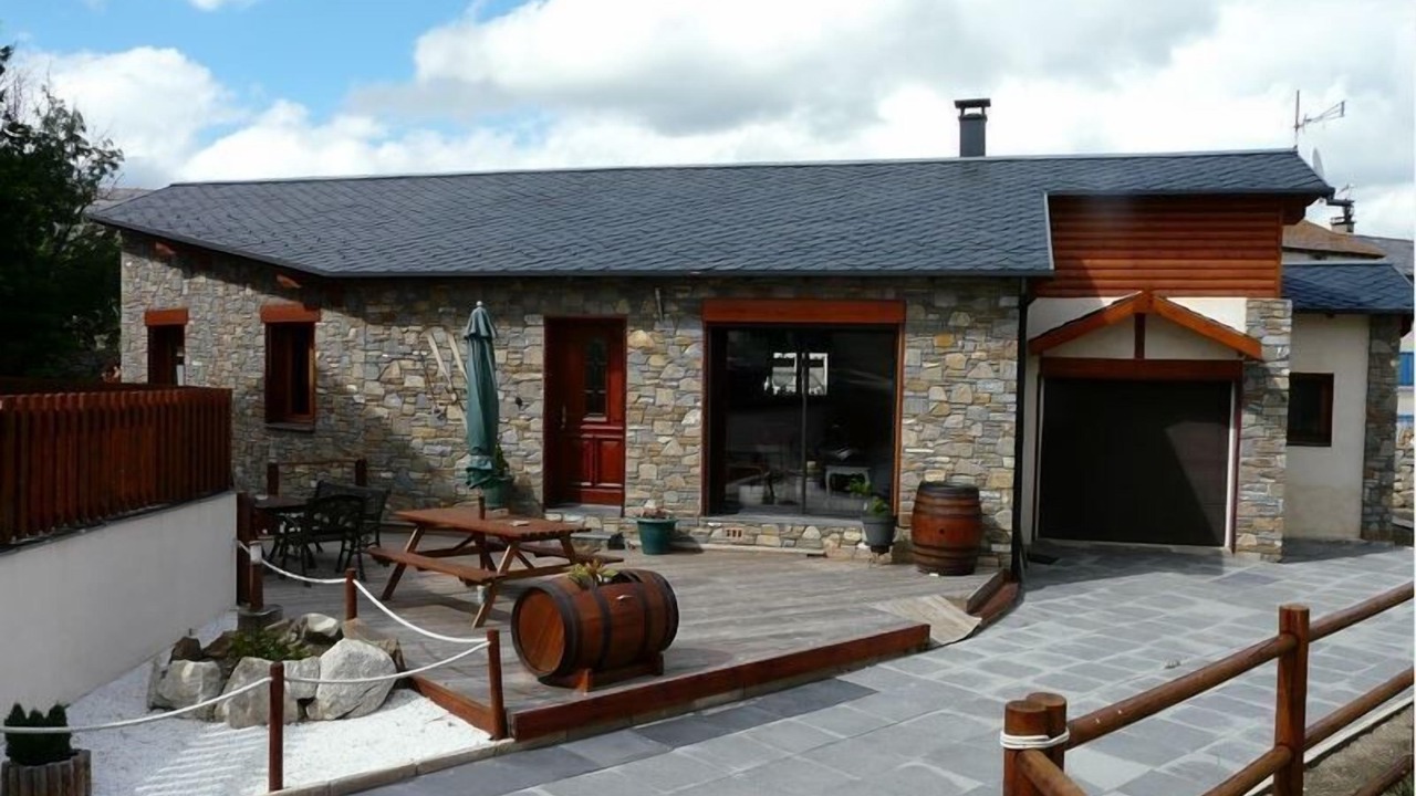 Photo of Outdoor in Superbolquere