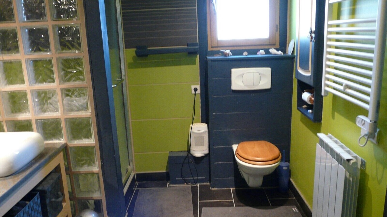 Photo of Bathroom in Superbolquere