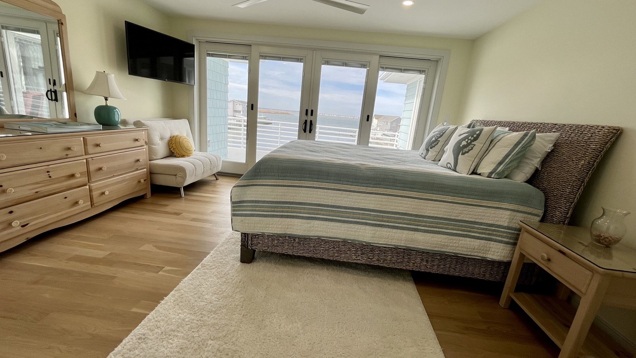 Photo of Others in Ship Bottom