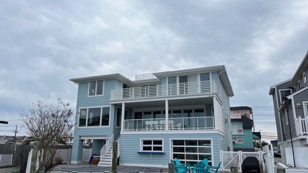 Photo of Others in Ship Bottom