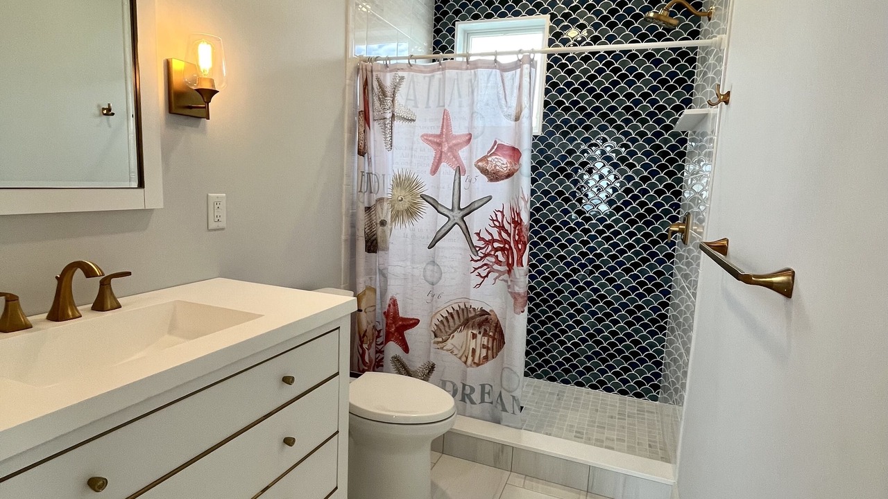 Photo of Others in Ship Bottom