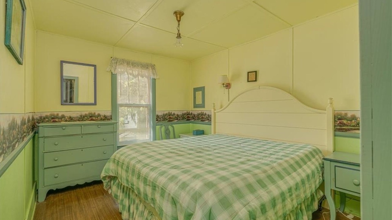 Photo of Bedroom in Thousand Island Park
